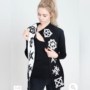 Jawbreaker Magic Symbols Reverse Black/White - Cardigan NWT